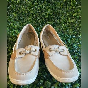 NEW NEVER WORN Sperrys